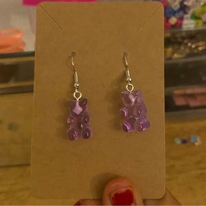 Clear purple gummy bear ear ring💜